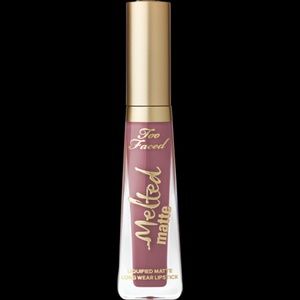 Too Faced Melted Matte Lipstick Queen B